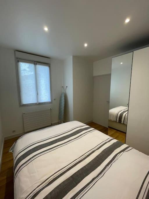 Paris Centre Clamart Hopital Percy Appart 2 Pieces Tres Lumineux Grand ภายนอก รูปภาพ